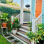 Quirky Home In The Birthplace Of Jazz